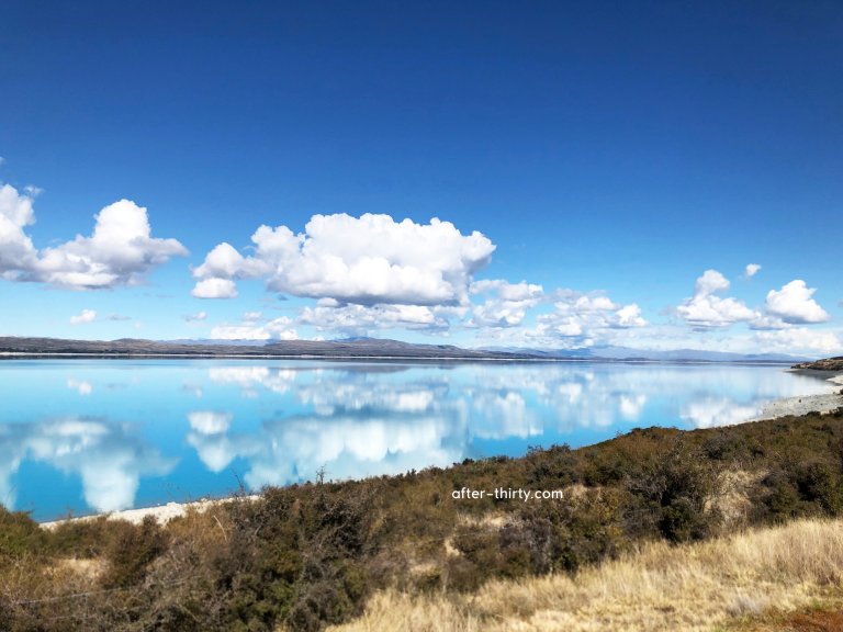 紐西蘭【普卡基湖】Lake Pukaki景點、高山鮭魚和露營區簡介
